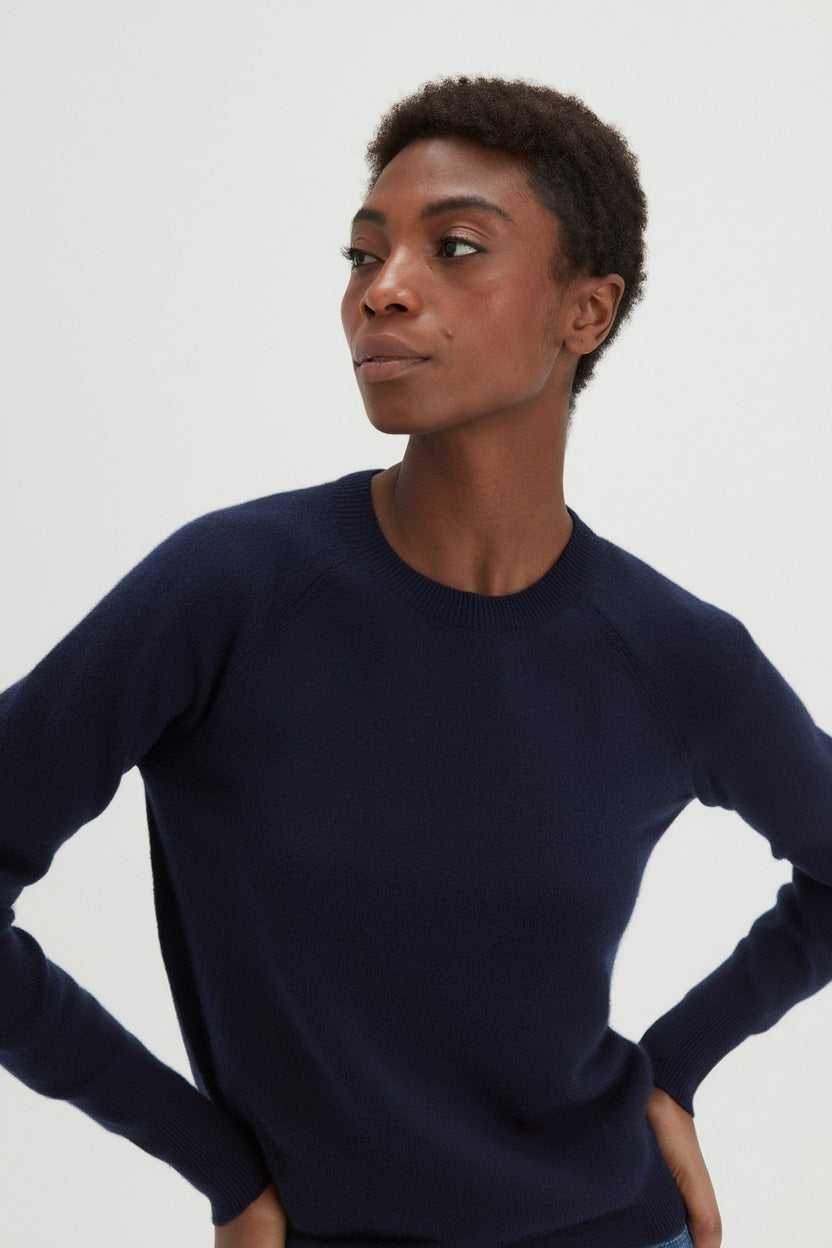 Basic O-neck Sweater - Sweaters - Navy – Davida Cashmere