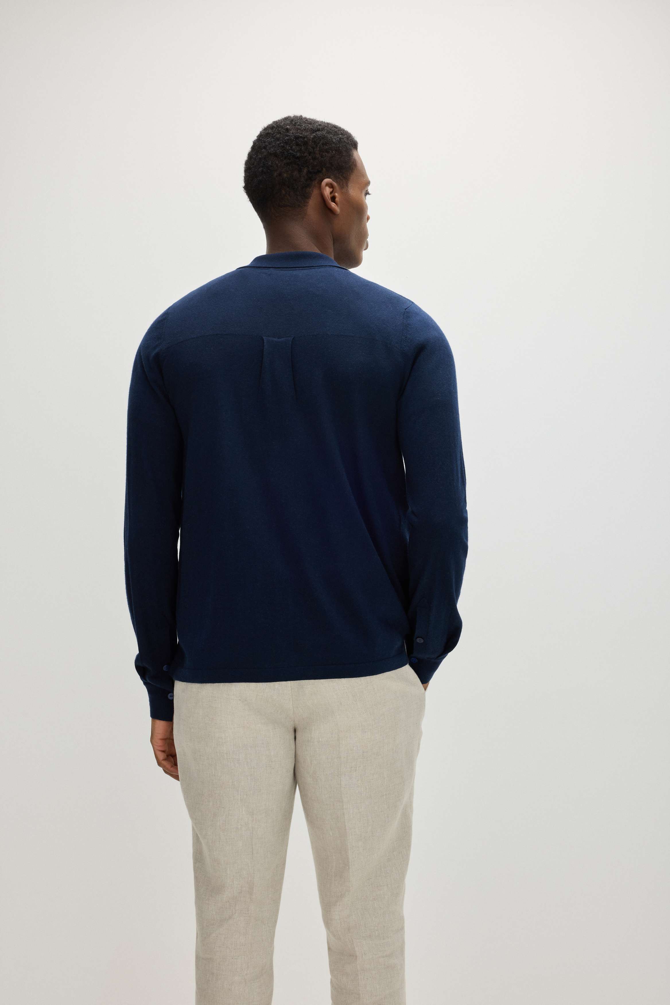 Man Fine Knit Classic Shirt - Sweaters - Navy – Davida Cashmere