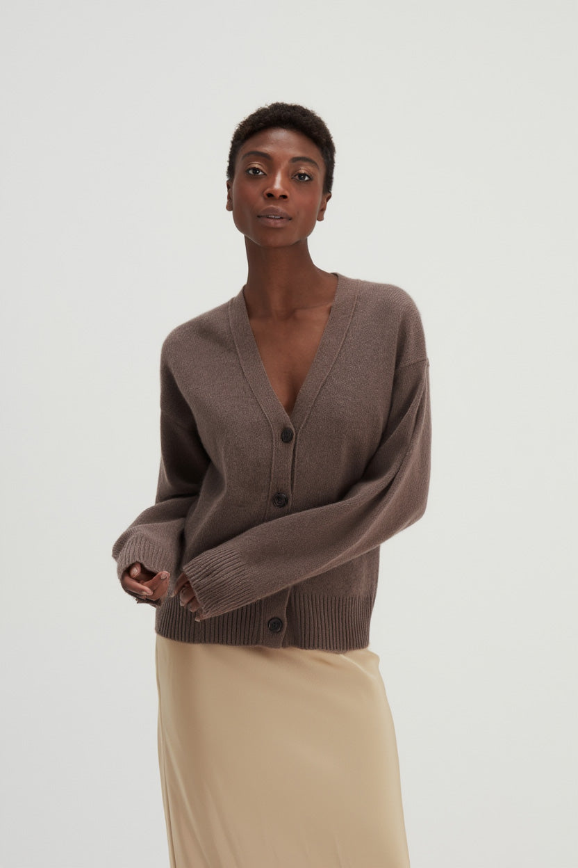 V-neck Wide Cardigan - Cardigans - Cacao – Davida Cashmere