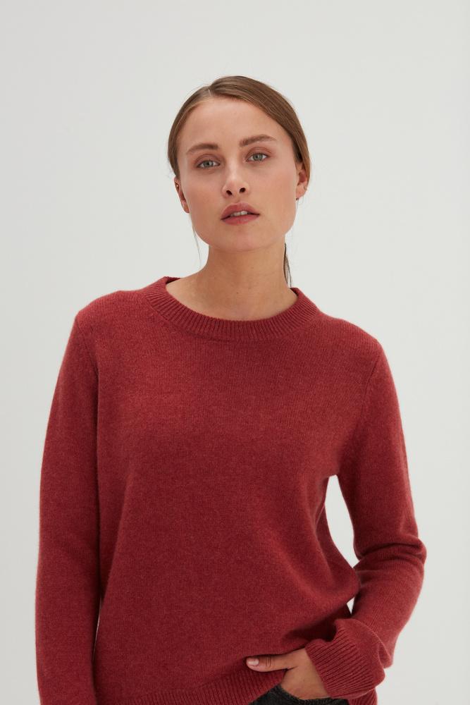 Straight O-neck Sweater