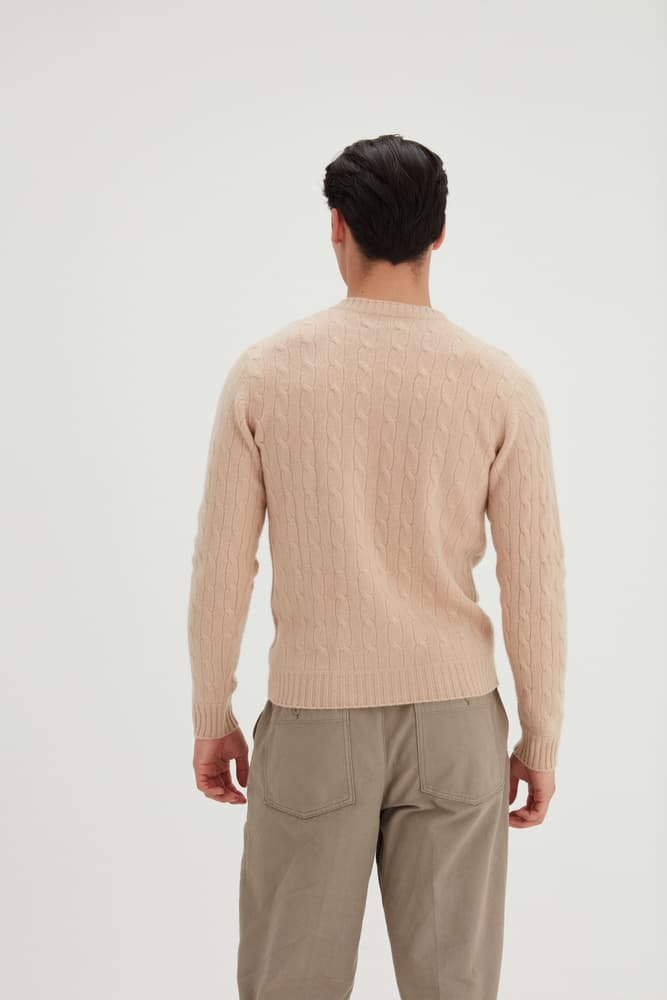 Man O-neck Cable Sweater