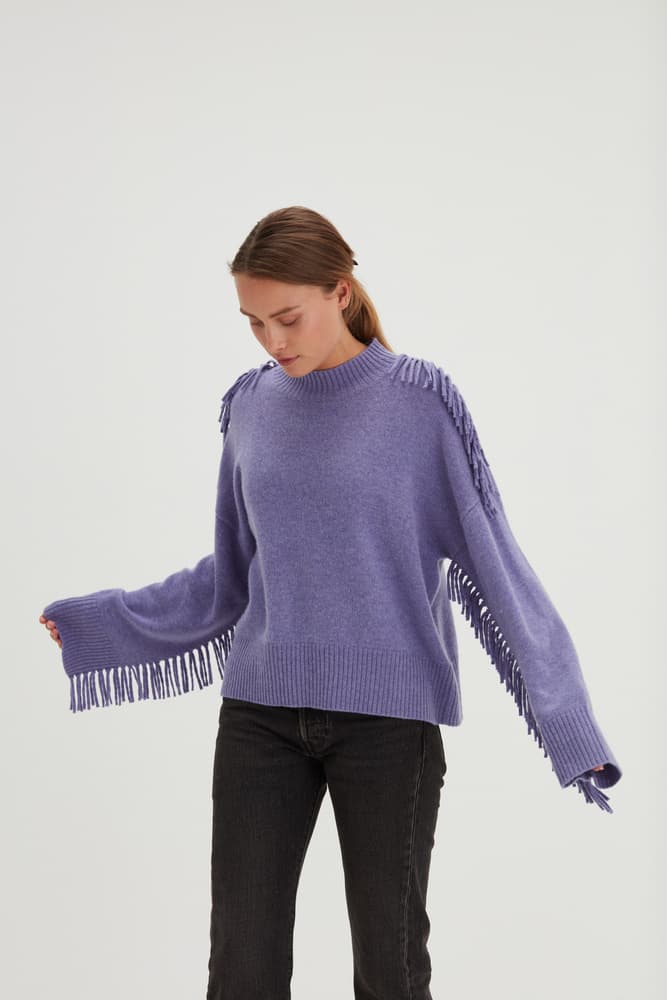 Boxy O-neck Sweater Fringes