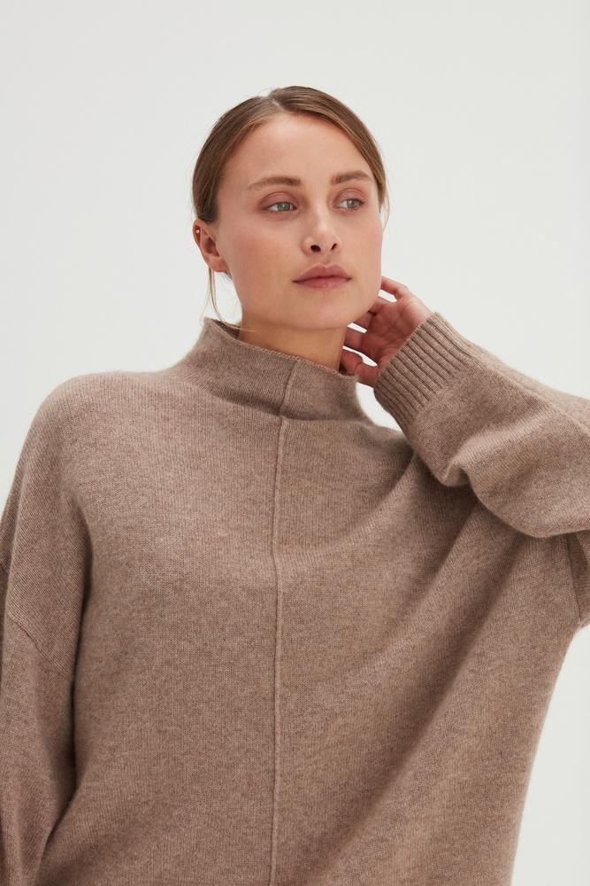 Oversized Half Turtleneck