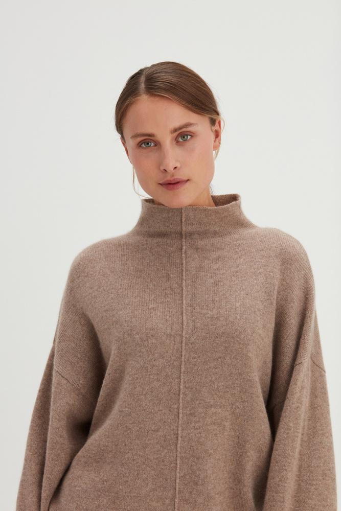 Oversized Half Turtleneck