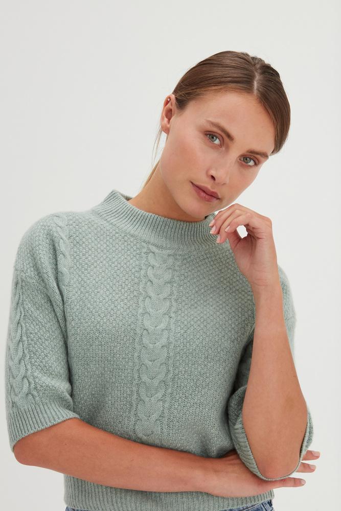 Cable Short Sleeve Sweater