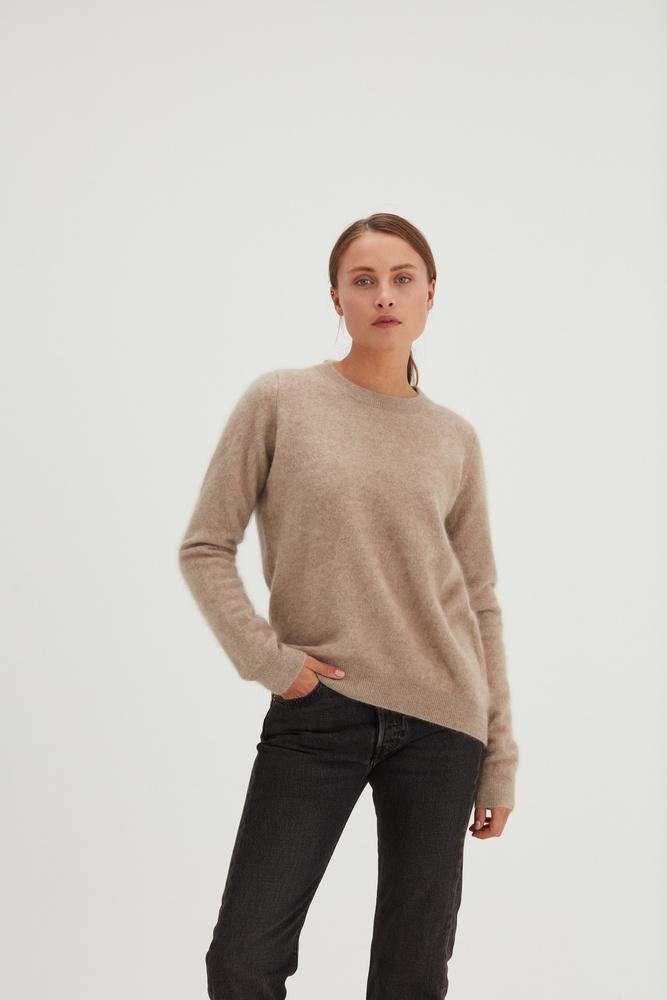 Brushed Straight O-neck Sweater