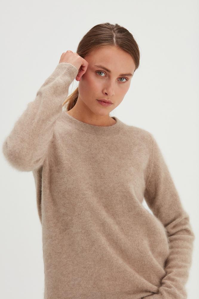 Brushed Straight O-neck Sweater