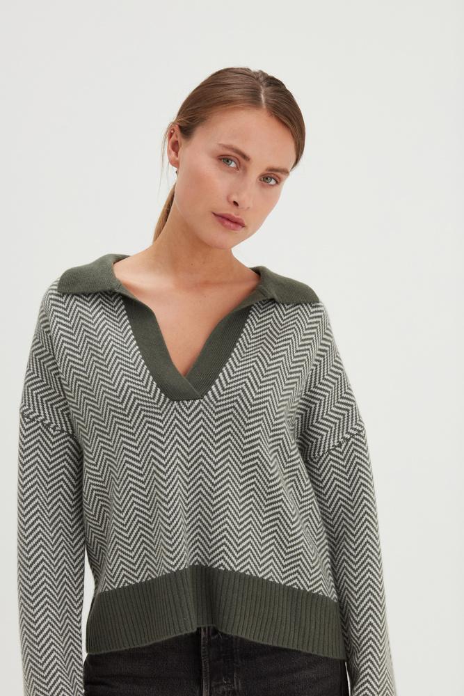 Chunky Open Collar Herringbone Sweater