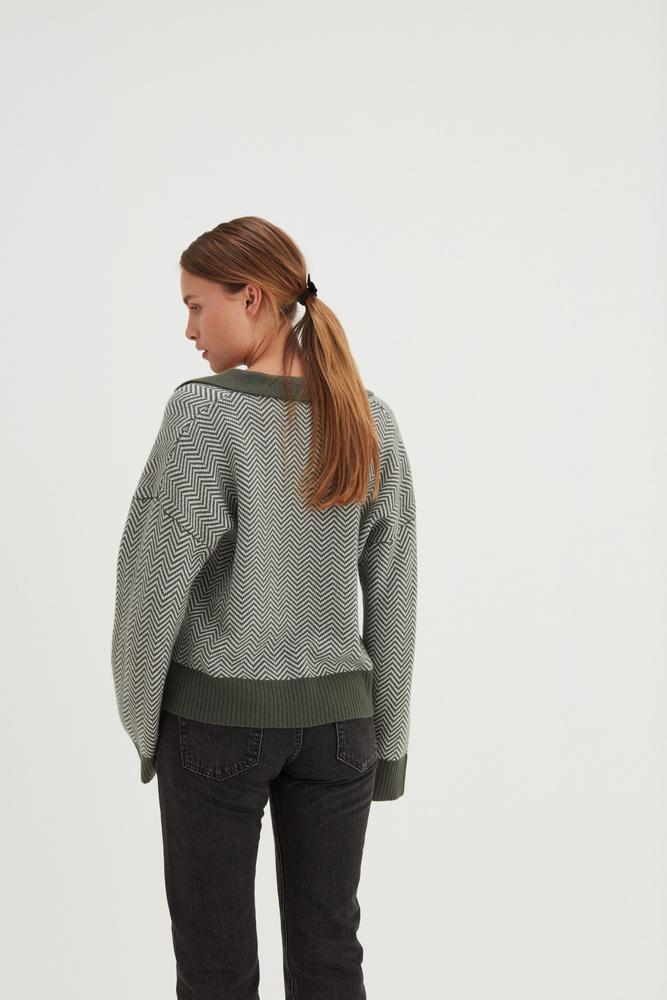 Chunky Open Collar Herringbone Sweater