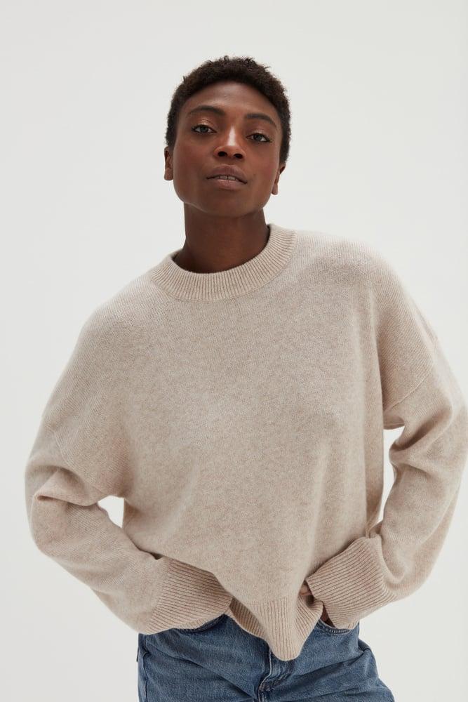 Boxy O-neck Sweater