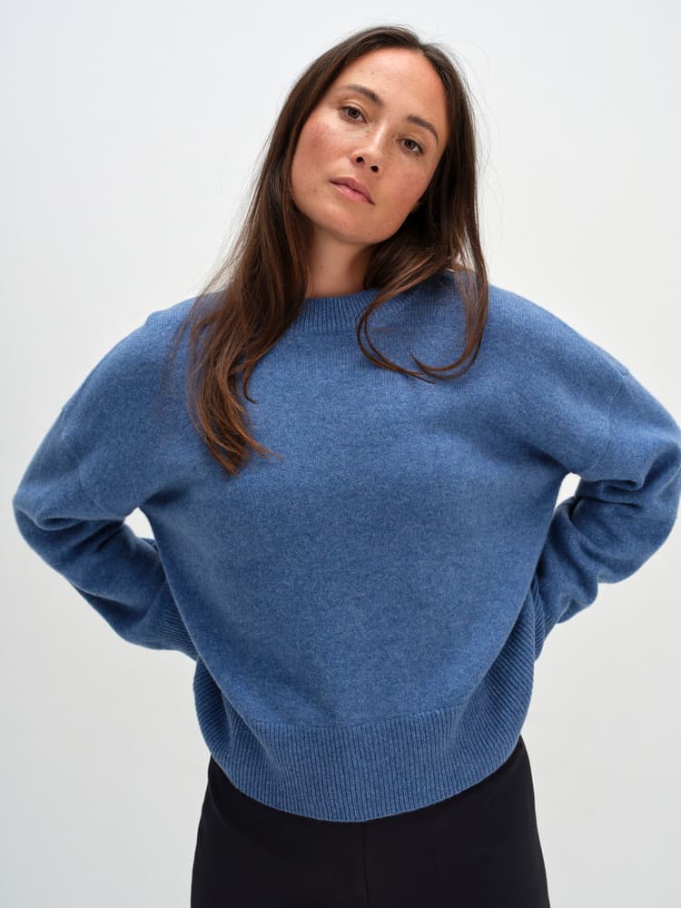 Boxy O-neck Sweater