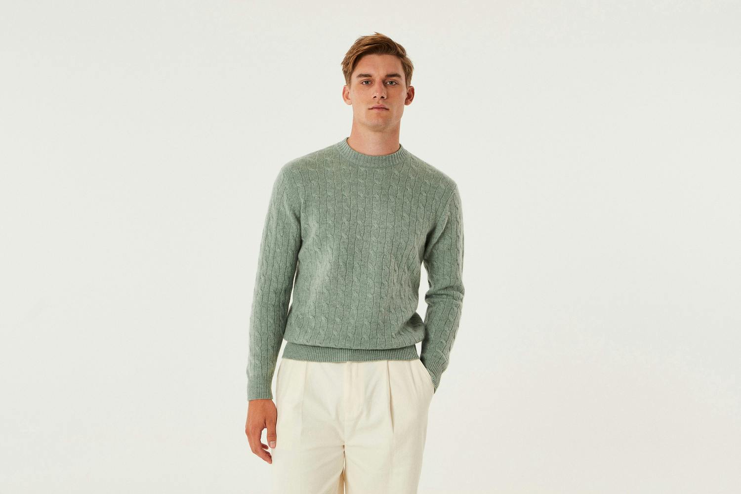 Man O-neck Cable Sweater