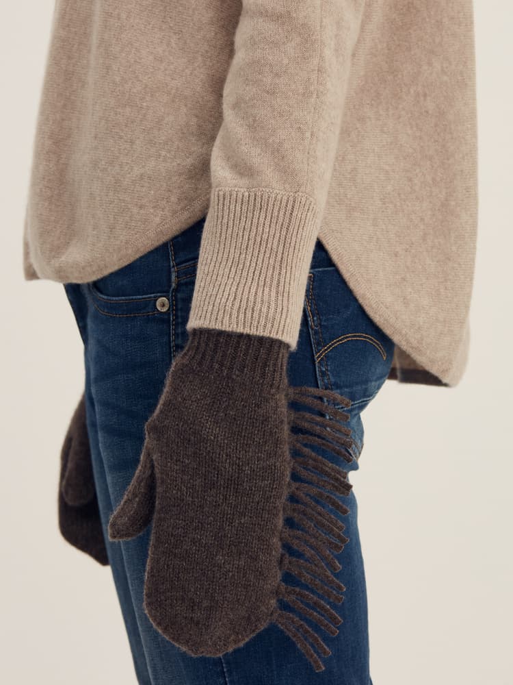 Mittens Fringes