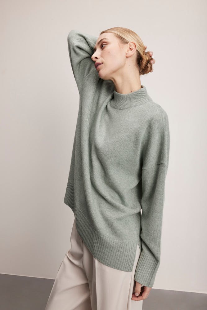 Chunky O-neck Sweater