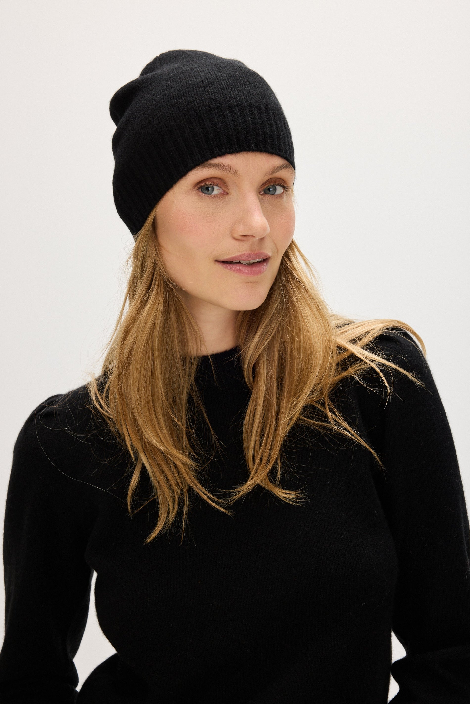 Accessories beanies & headbands