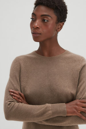 Basic O-neck Sweater - Mink