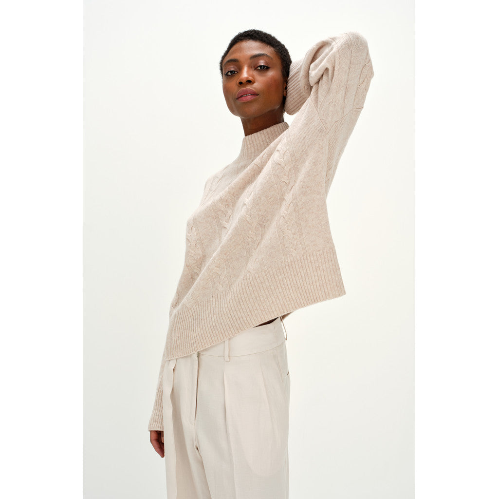 Davida Boxy Cable Sweater Sweaters Light Beige