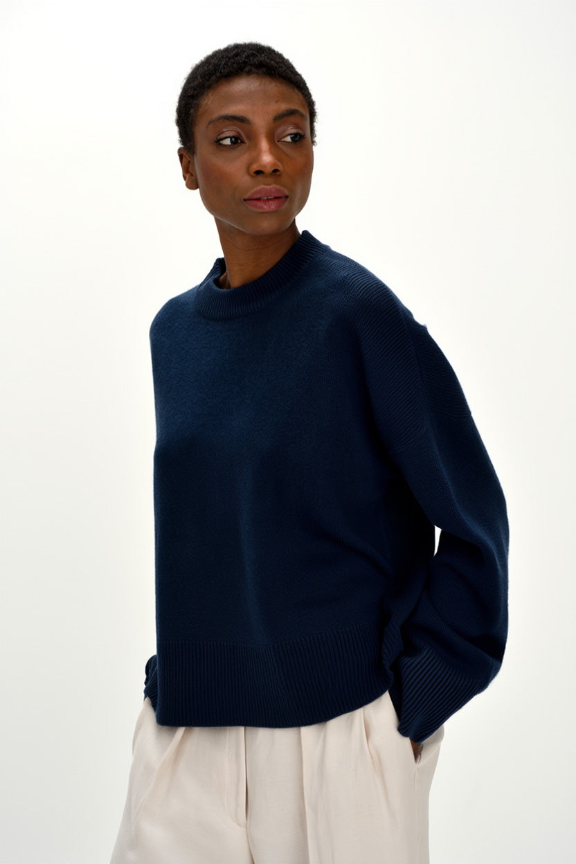 Davida Boxy O-neck Sweater Sweaters Navy