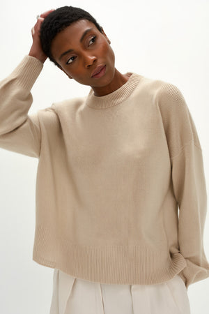 Boxy O-neck Sweater - Sand