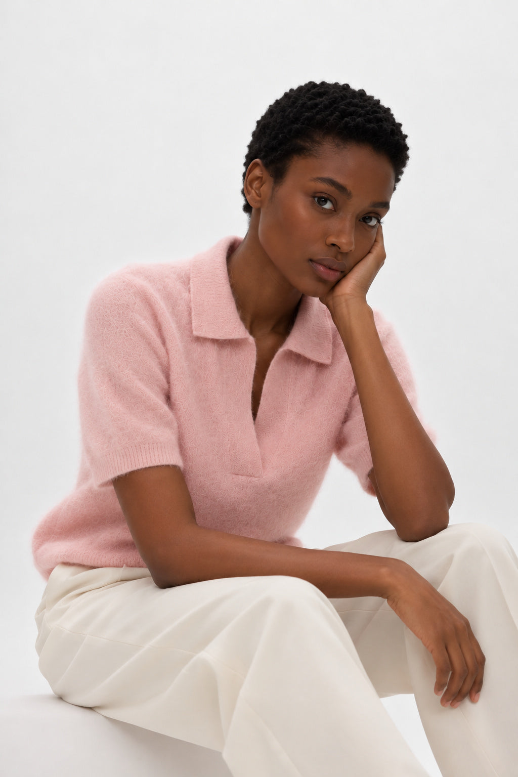 Davida Brushed Open Collar Short Sleeve Sweaters Light Pink