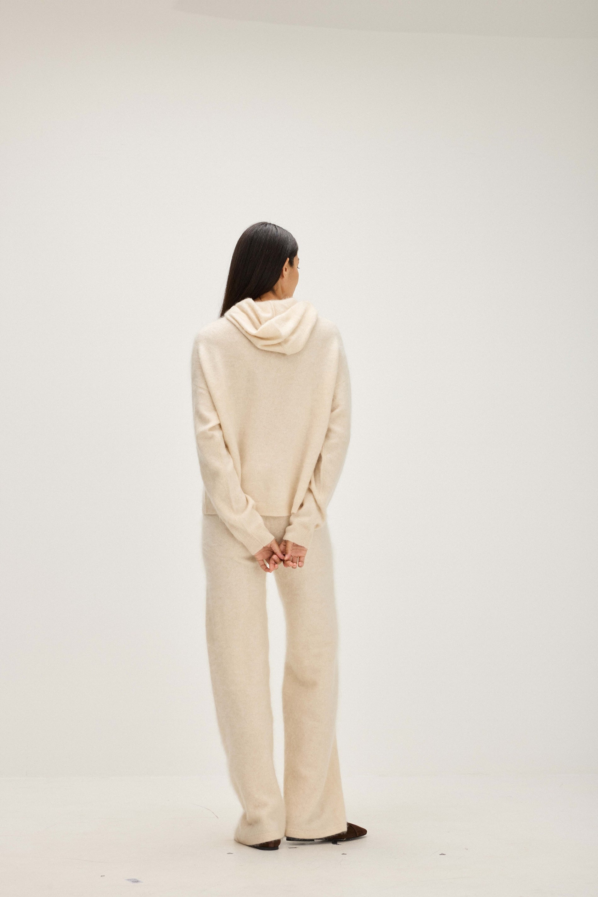 Davida Brushed Oversized Hoodie Sweaters Light Beige