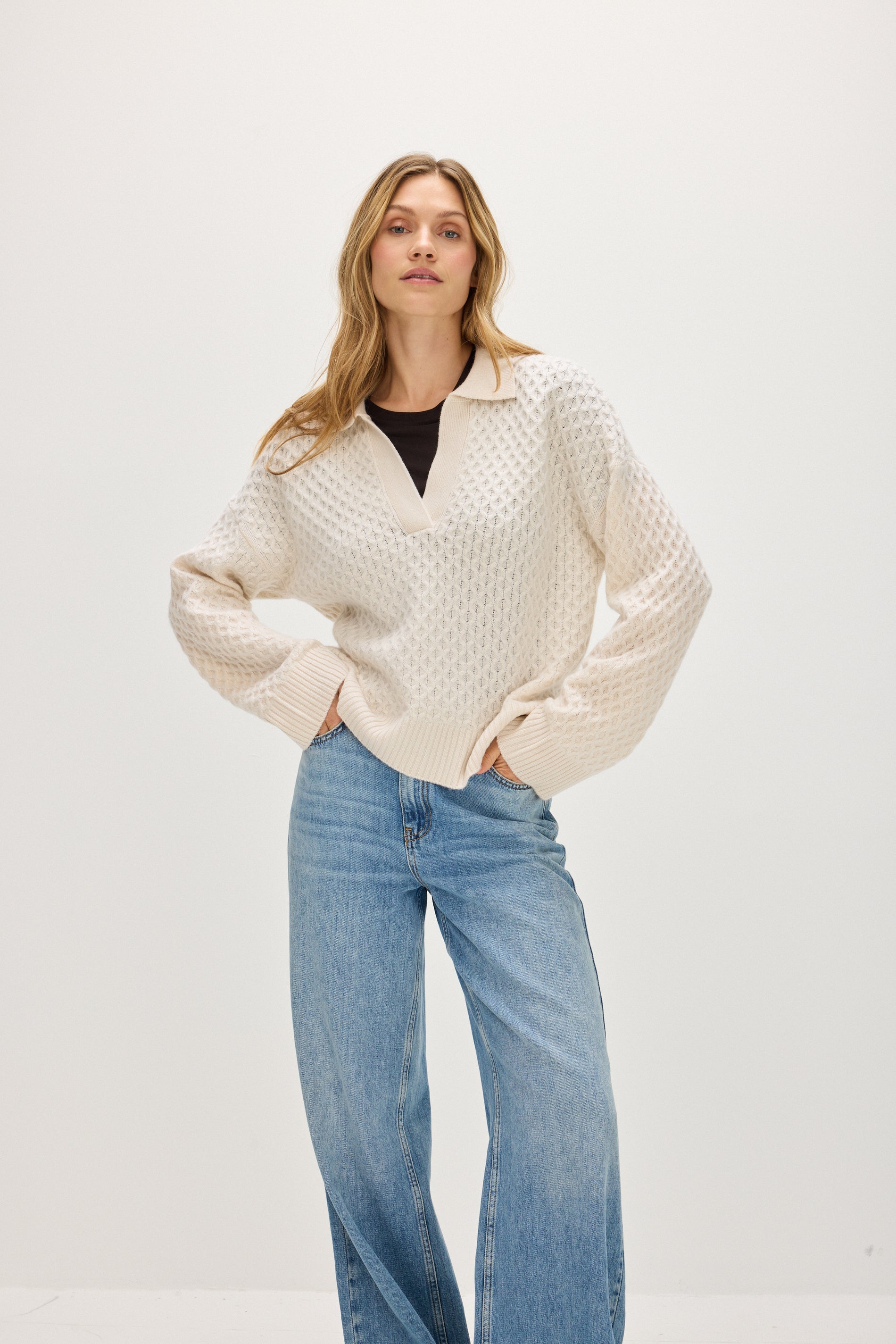 Davida Chunky Open Collar Diamond Knit Sweaters White