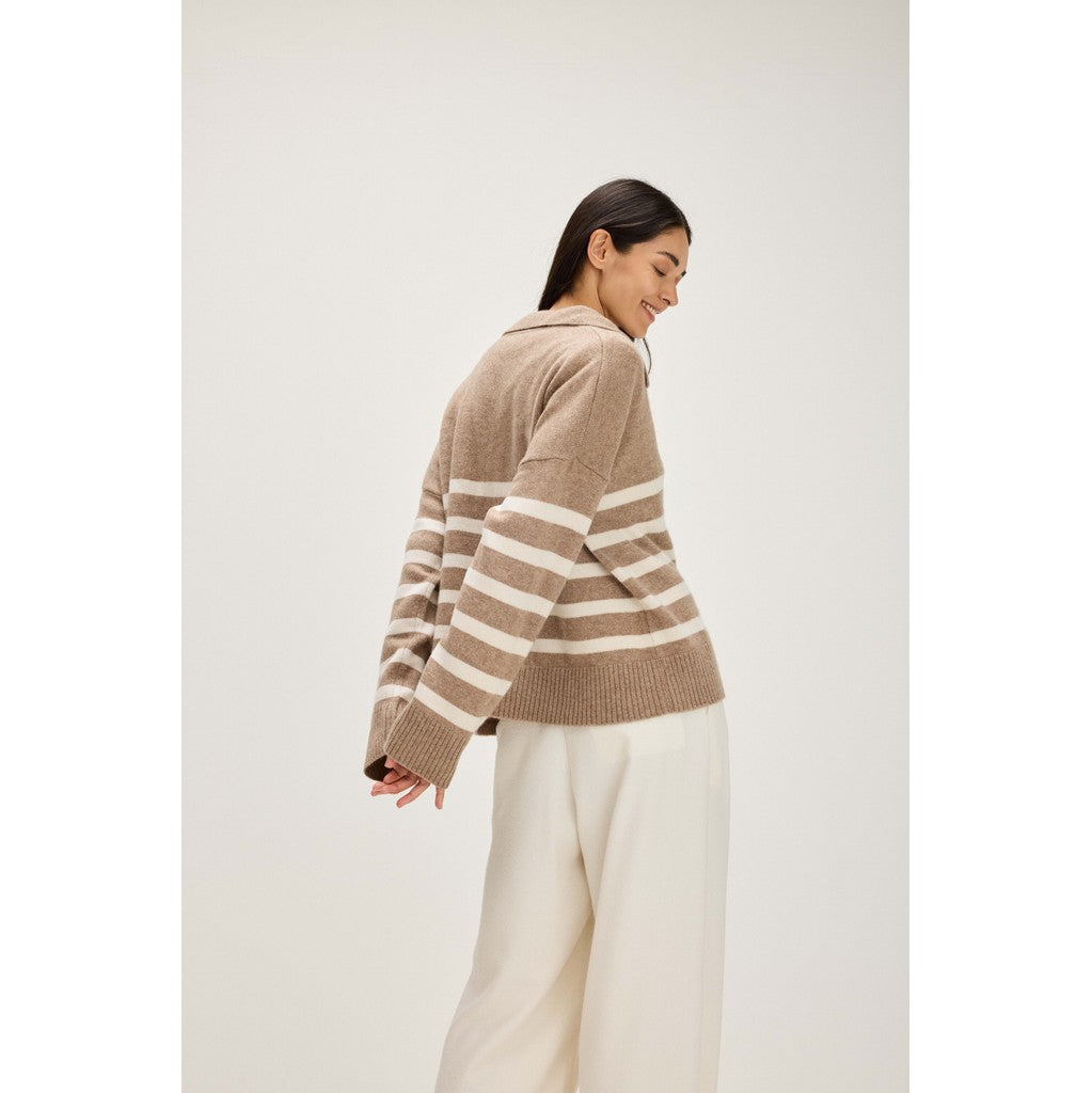 Davida Chunky Open Collar Striped Sweater Sweaters Mink/White