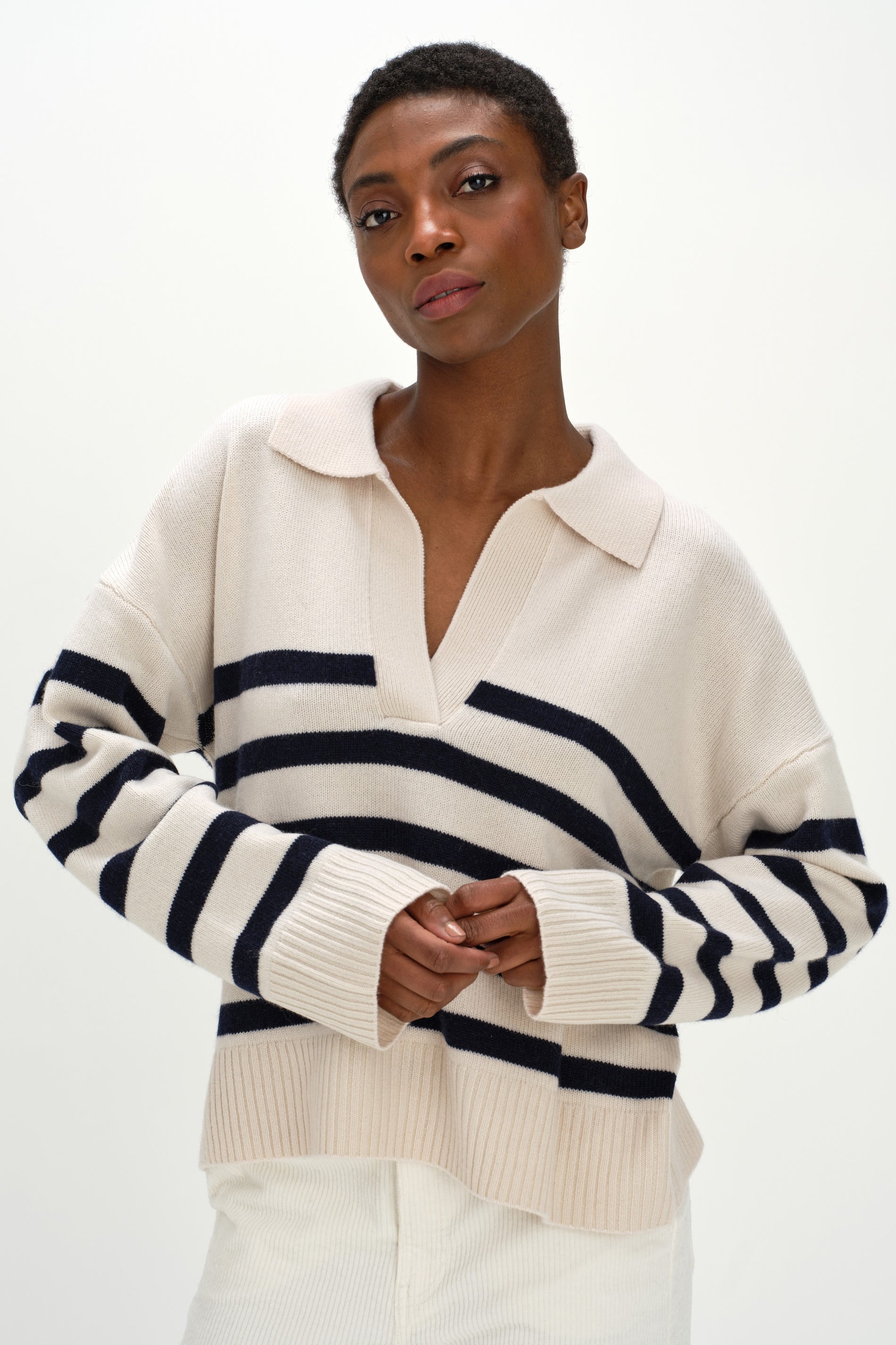 Davida Chunky Open Collar Striped Sweater Sweaters White/Navy