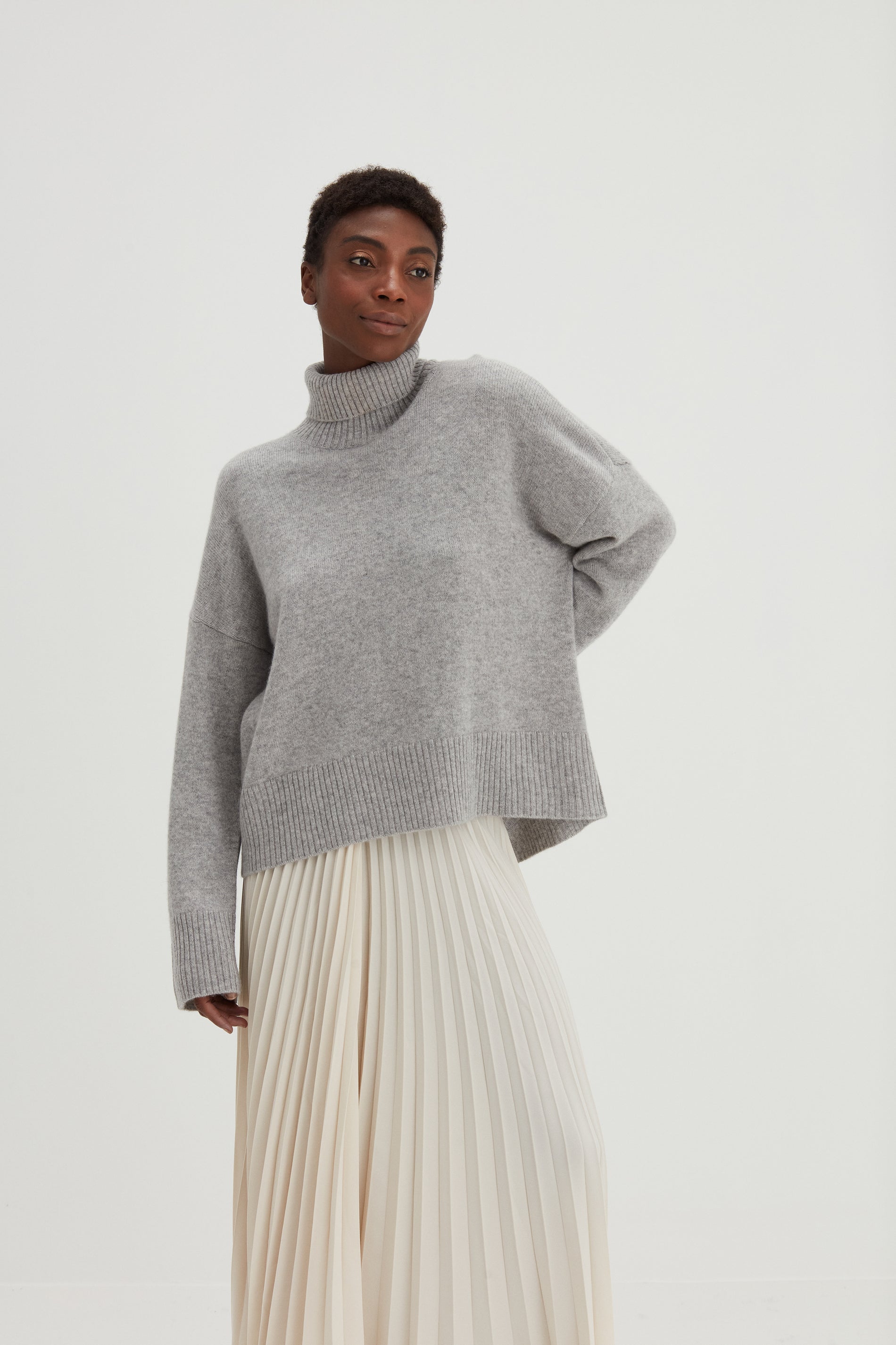 Davida Chunky Roll Neck Sweater Sweaters Light Grey