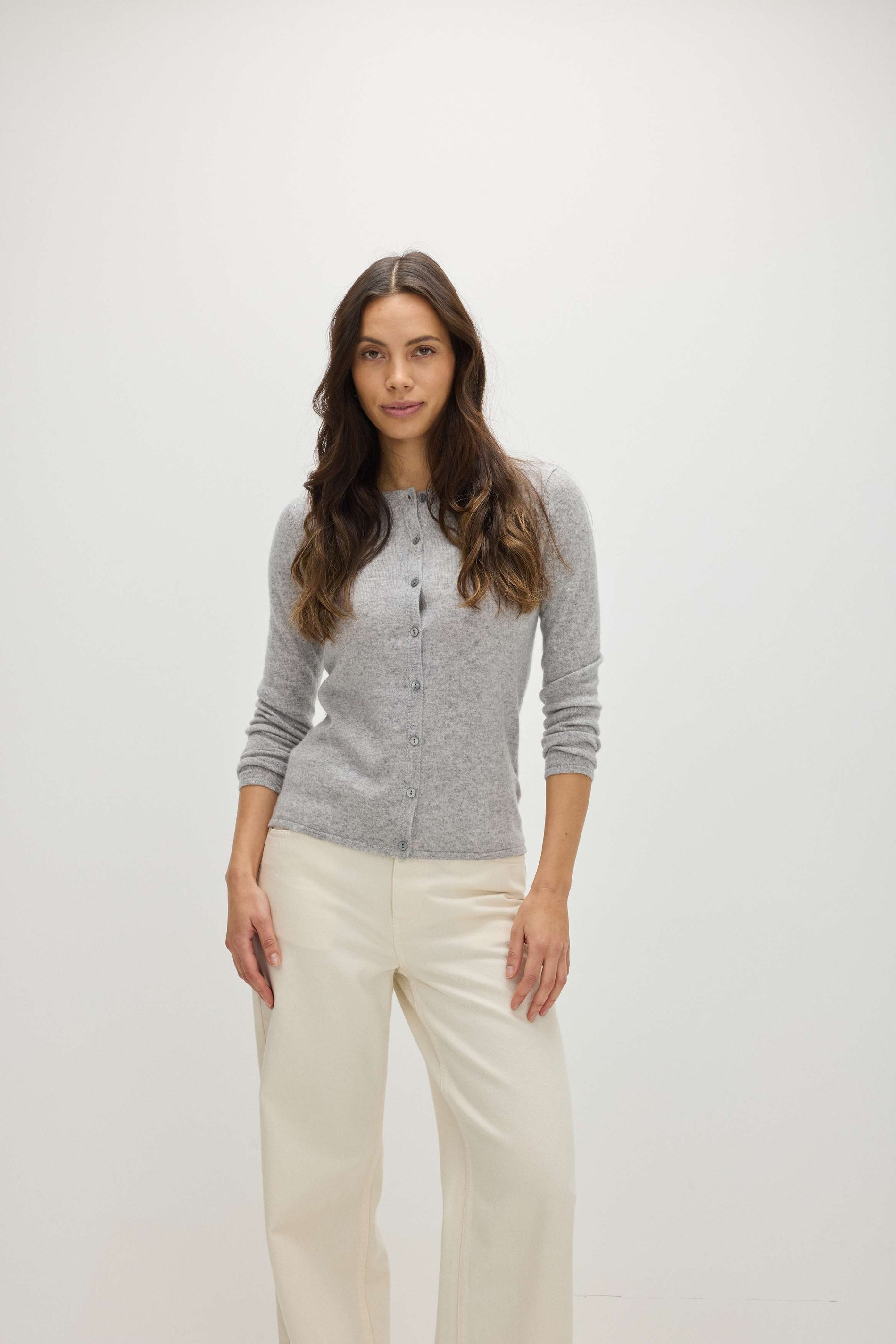 Davida Classic Cardigan Cardigans Light Grey
