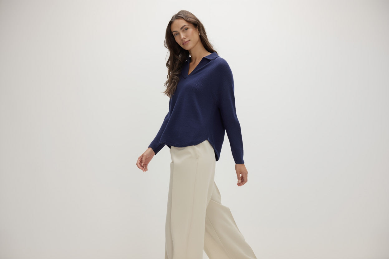 Davida Curved Open Collar Sweaters Navy
