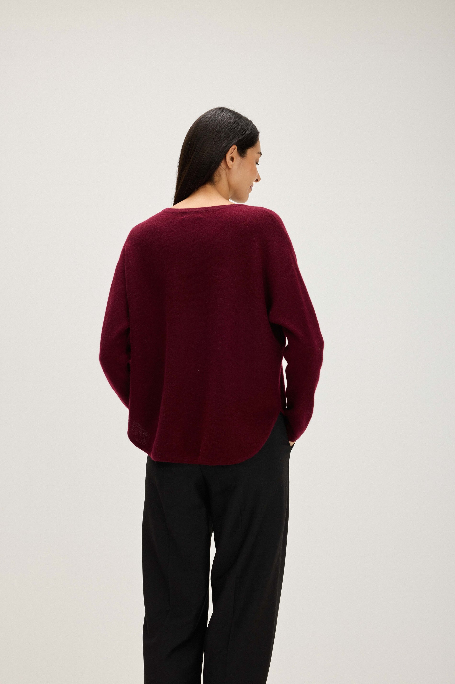 Davida Curved Sweater Sweaters Mulberry Red