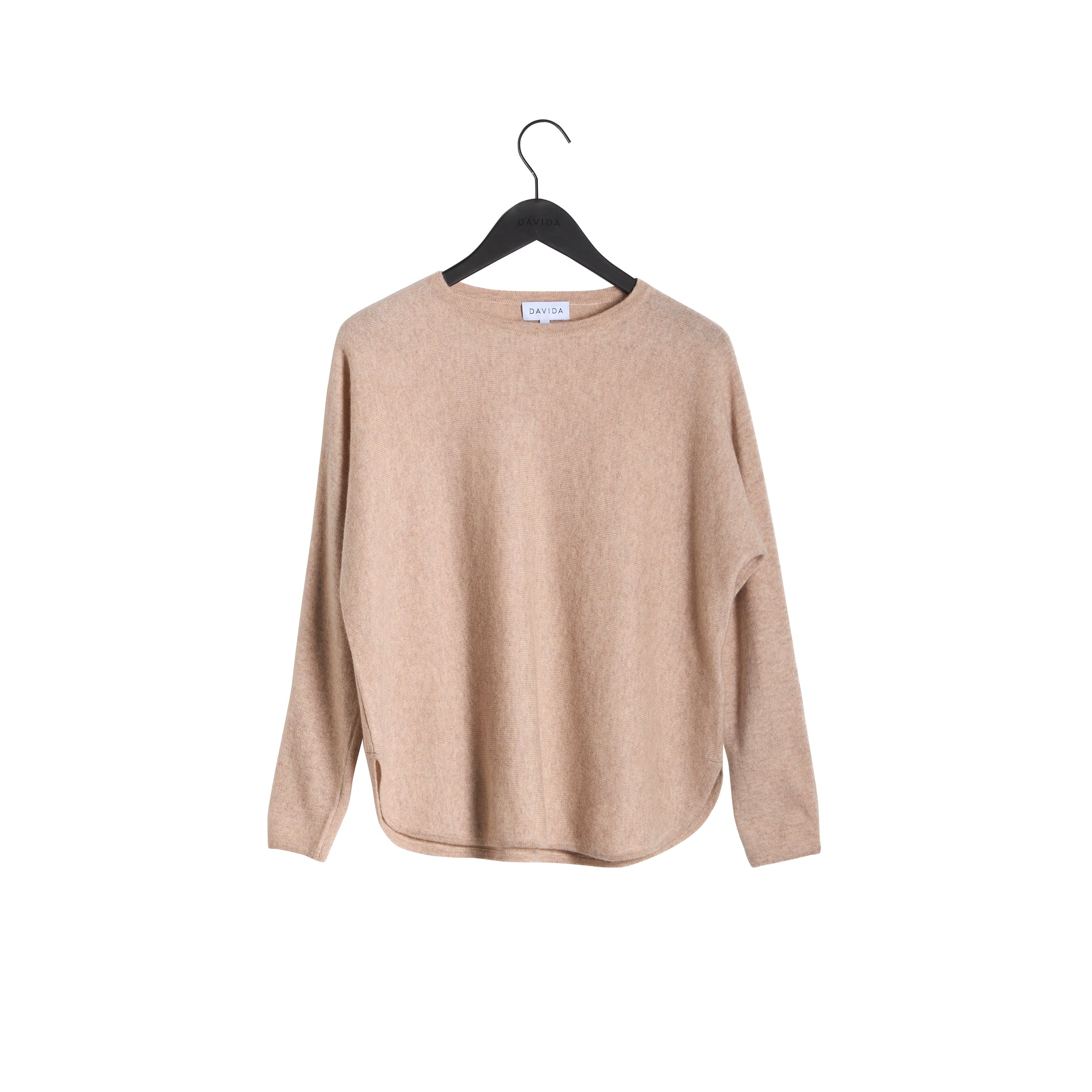 Davida Curved Sweater Sweaters Sand