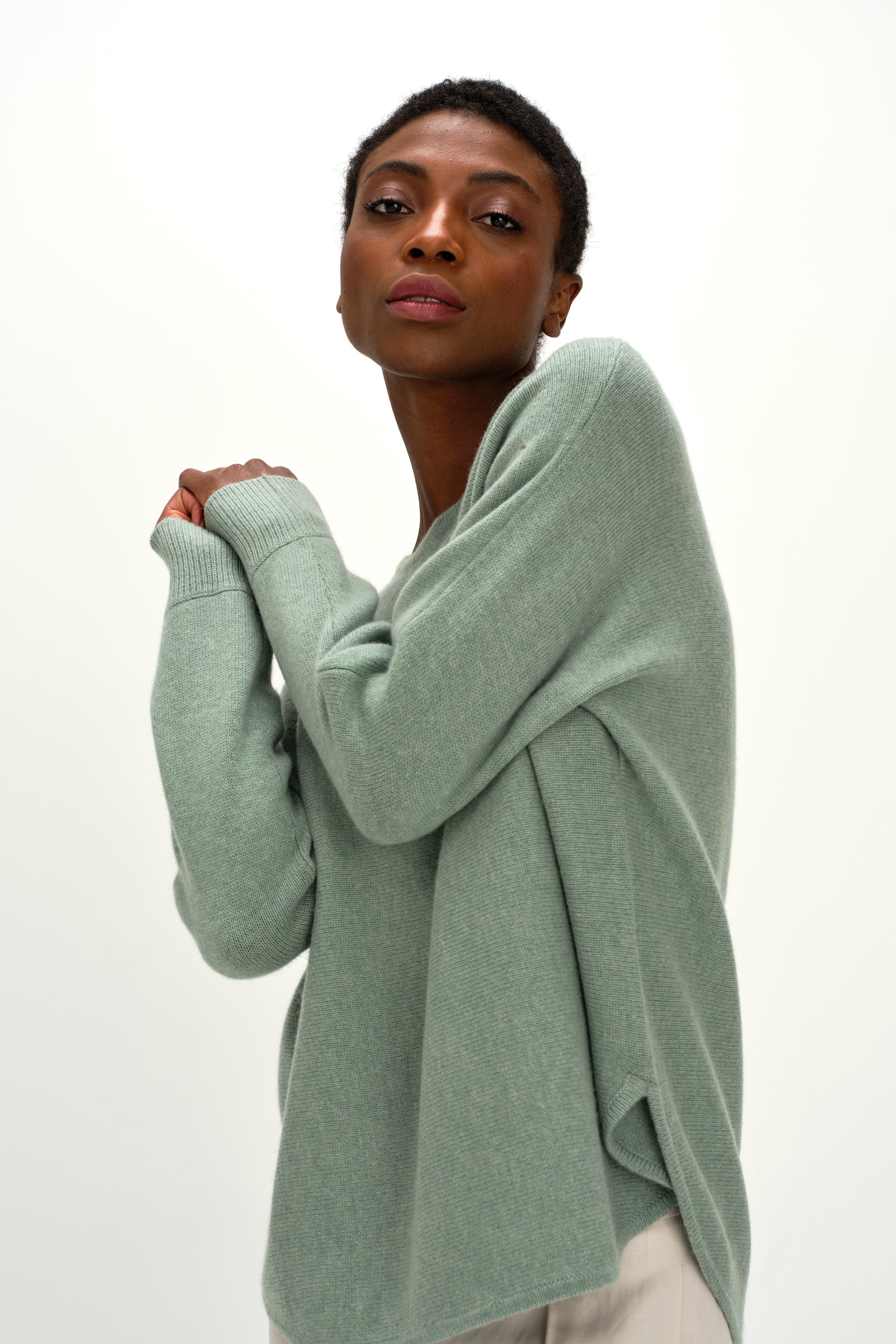 Davida Curved Sweater Long Sweaters Sage