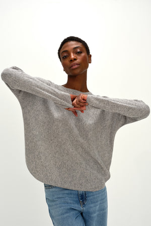 Curved Sweater - Light Grey