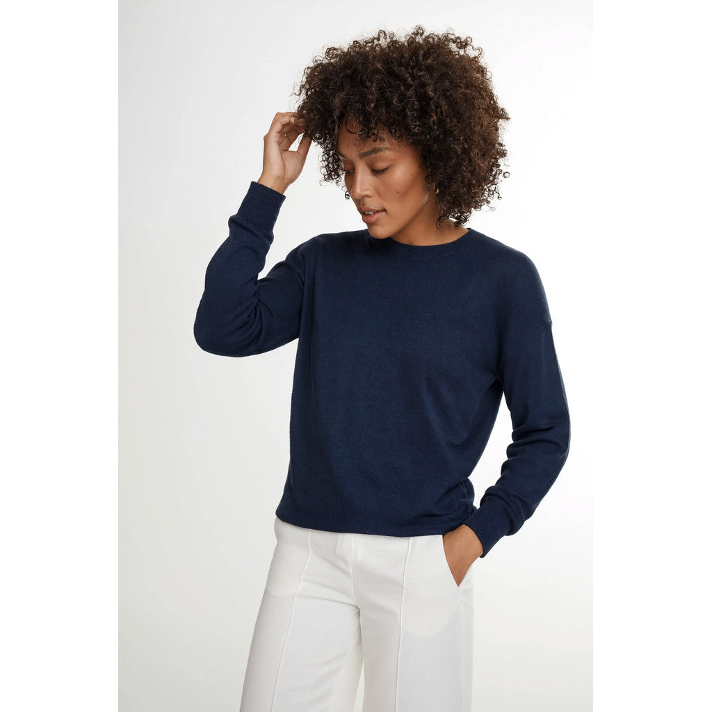 Davida Fine Knit Straight Sweater Sweaters Navy