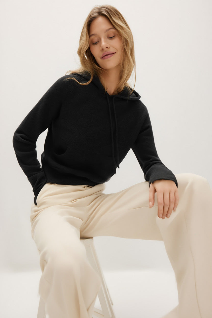 Davida Front Pocket Hoodie Sweaters Black