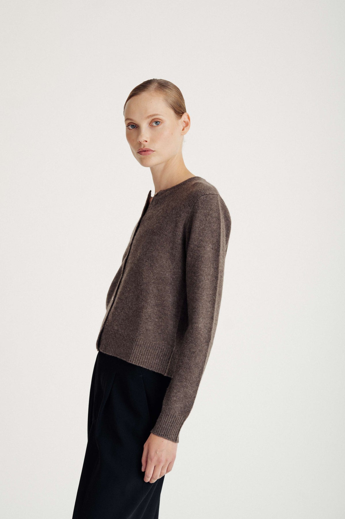 Davida Long Sleeve Boxy Cardigan Sweaters Cacao