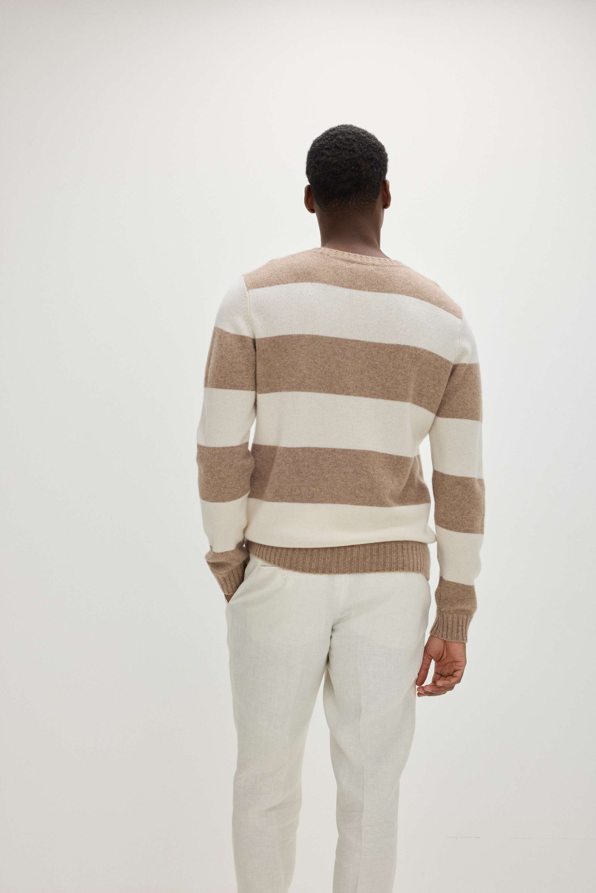 Davida Man Chunky O-neck striped Sweaters Mink/White