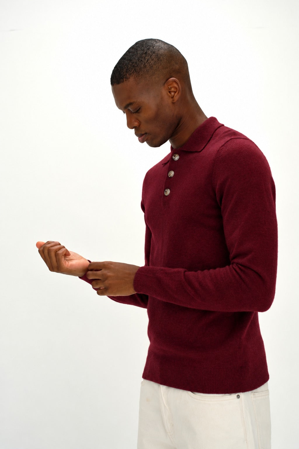 Davida Man Collar Sweaters Mulberry Red