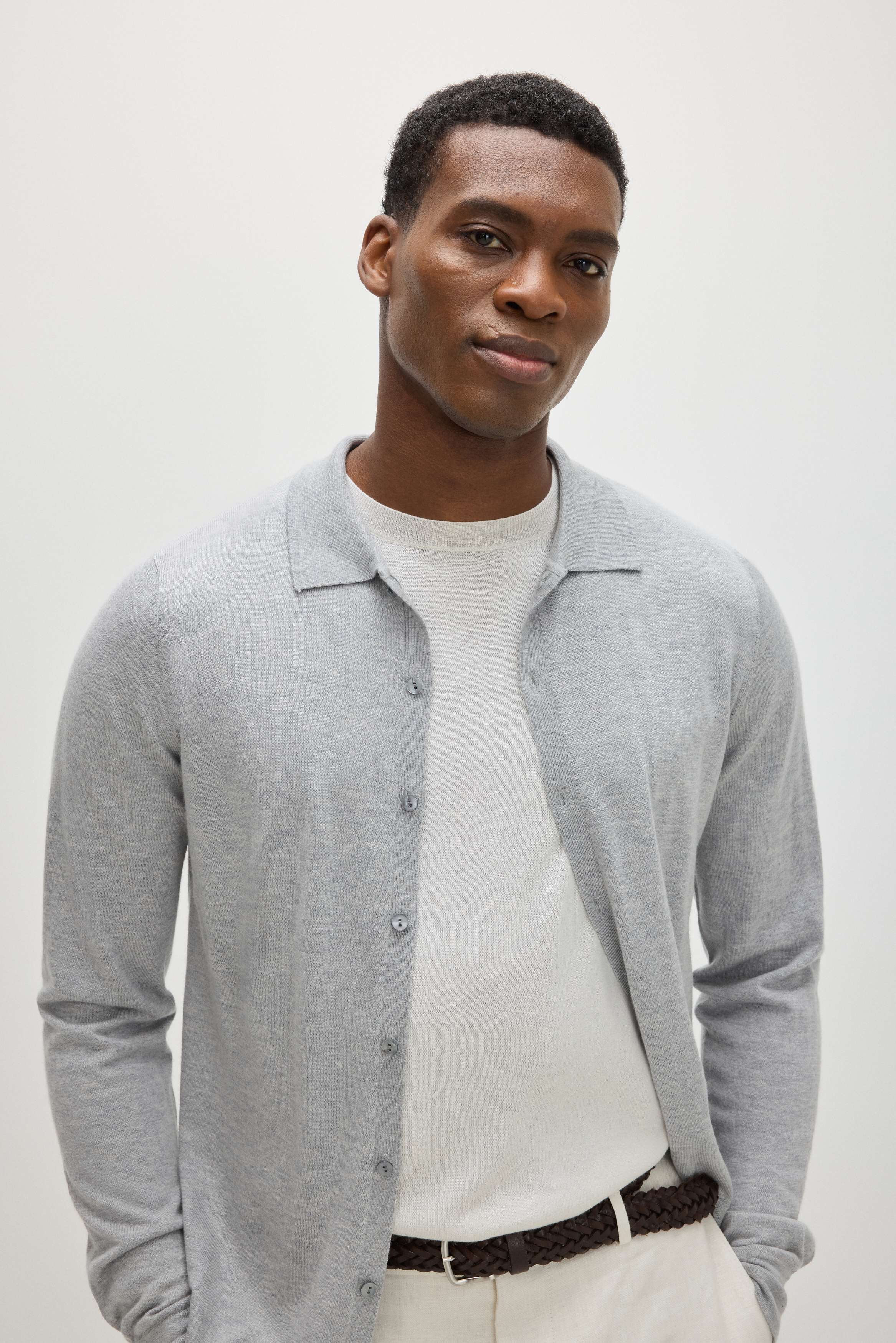 NTRUL CLASSIC KNIT SHIRT GRAY サイズ2 Man Fine Knit Classic Shirt - Sweaters - Light Grey – Davida Cashmere