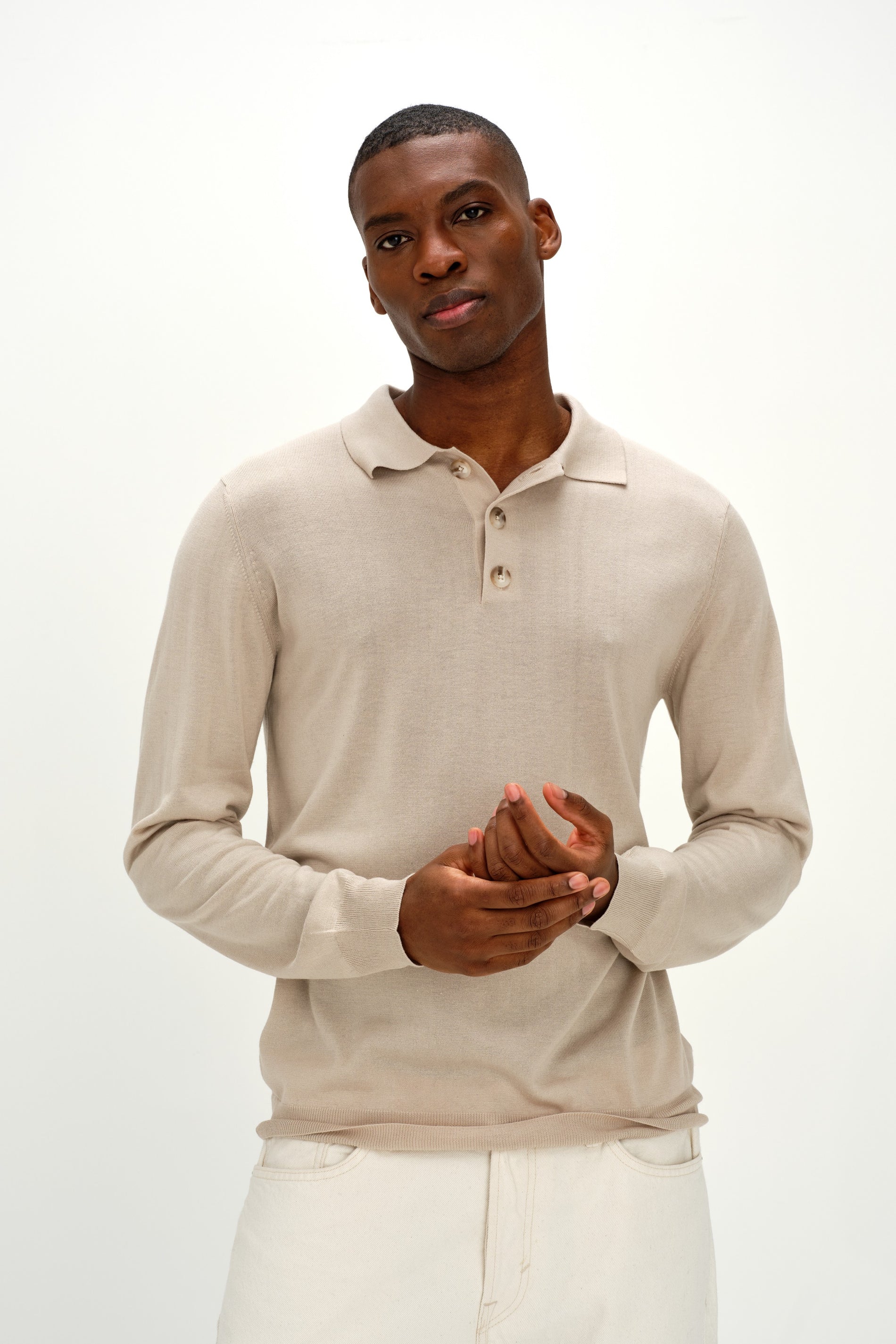 Davida Man Fine Knit Collar Sweaters Light Beige