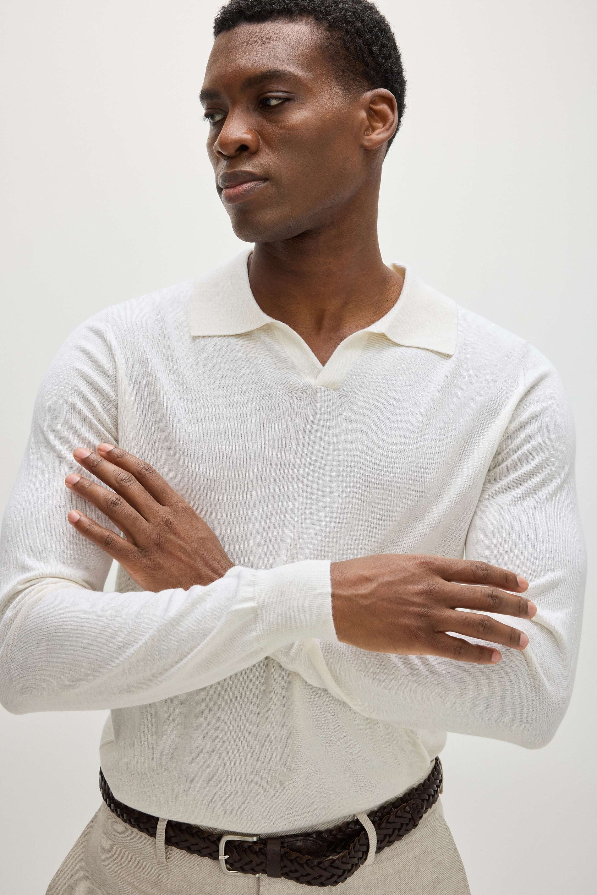 Davida Man Fine Knit Open Collar Sweater Sweaters White