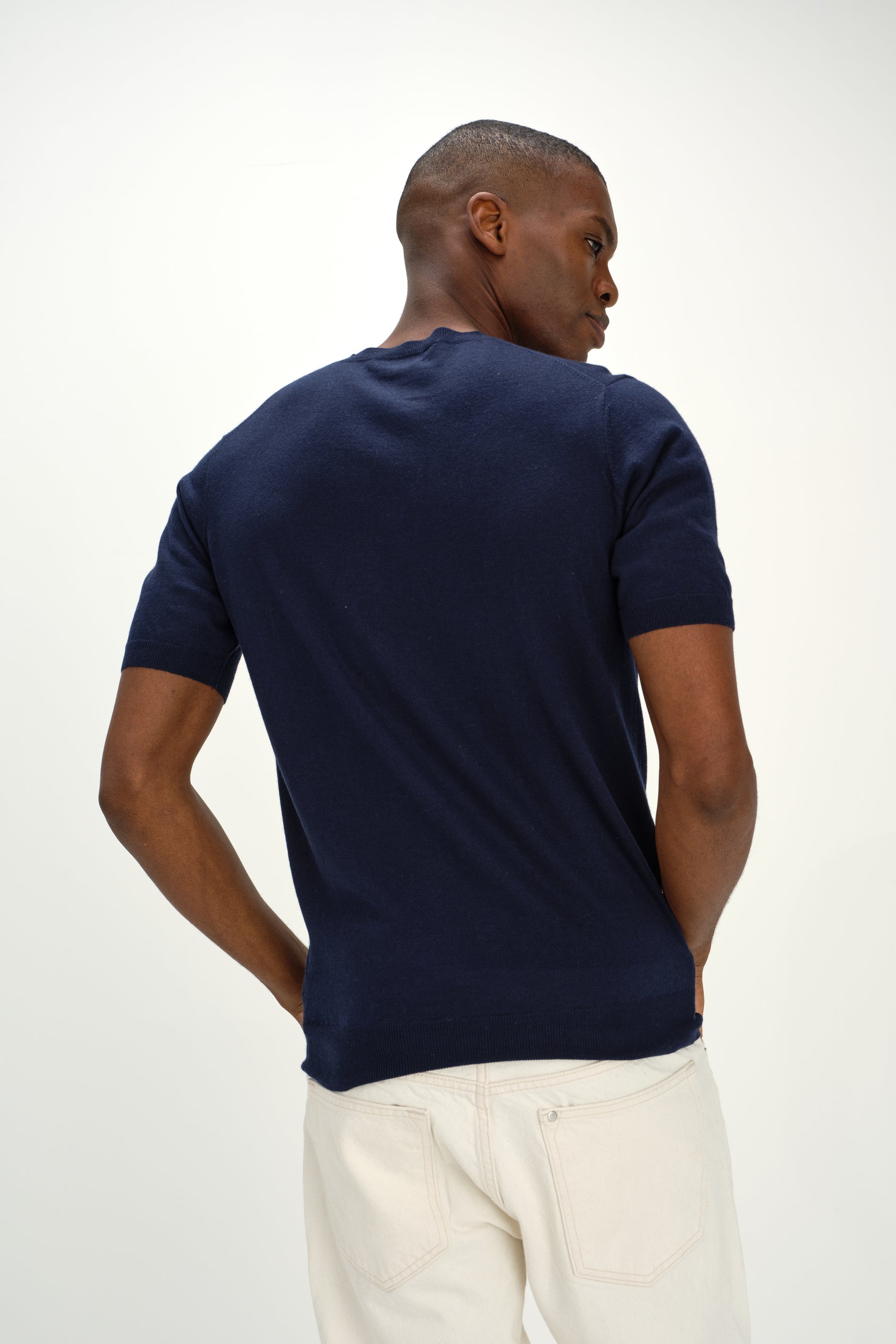 Davida Man Fine Knit T-shirt Sweaters Navy