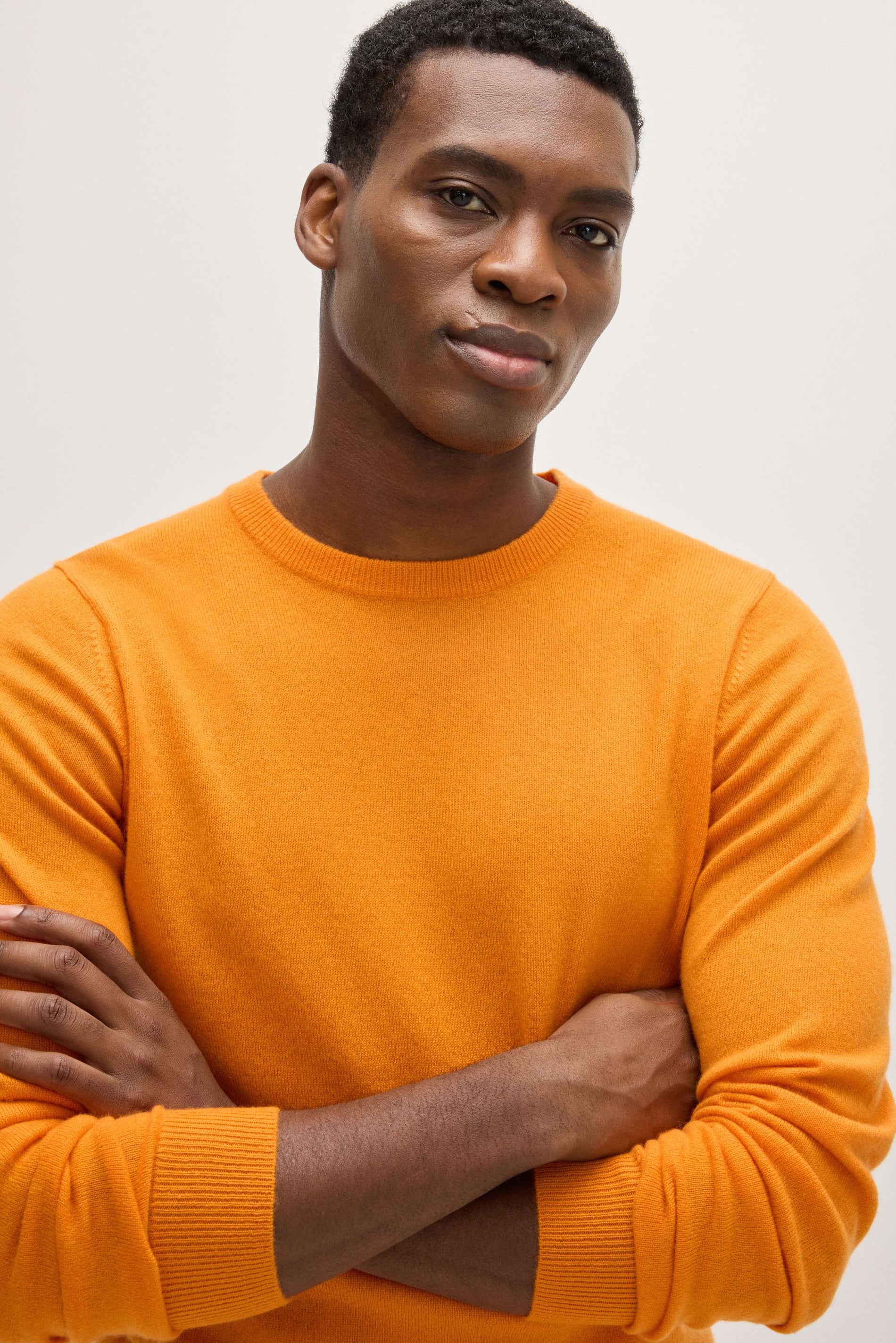 Davida Man O-neck Plain Sweaters Intense Orange