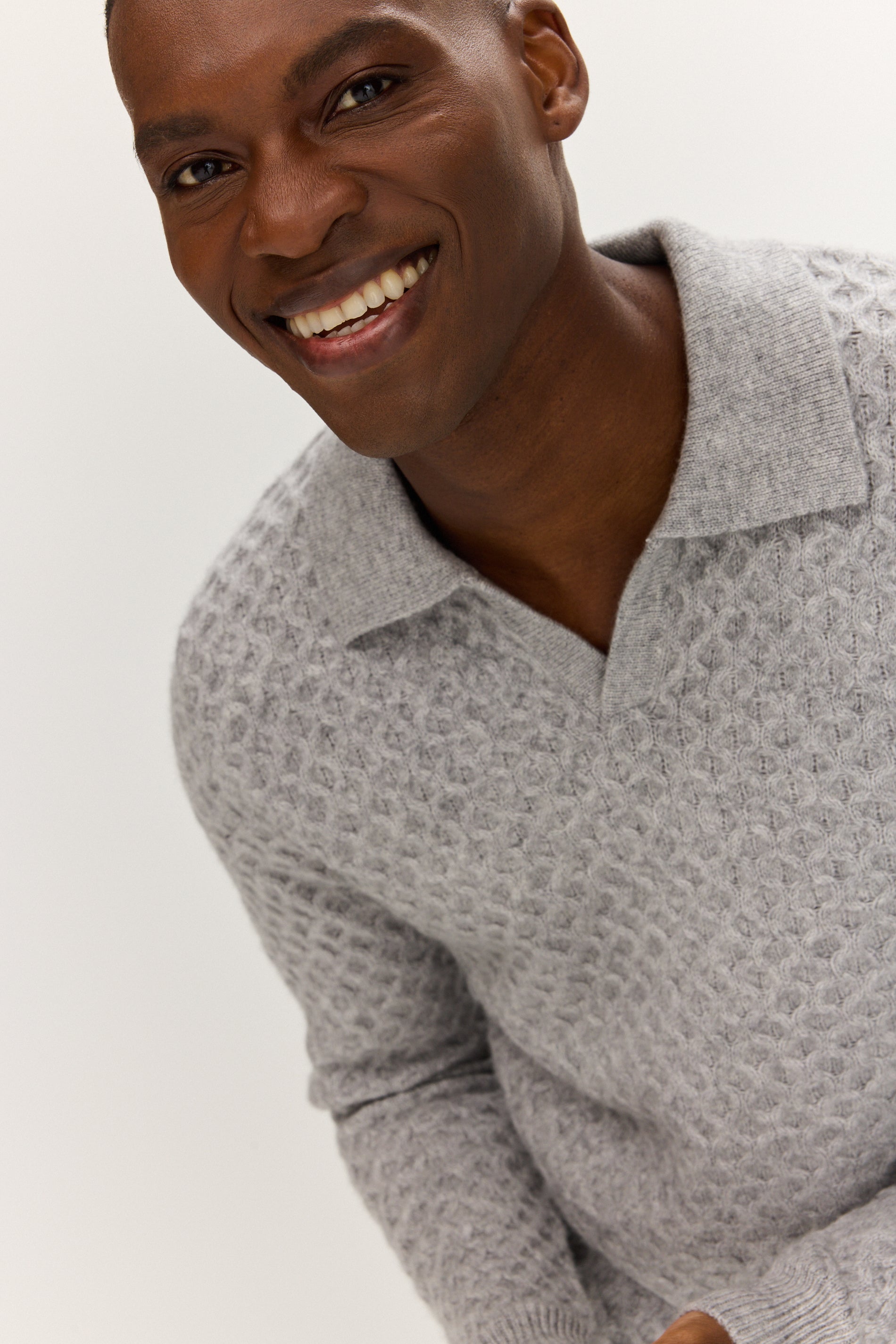 Davida Man Open Collar Diamond Knit Sweaters Light Grey