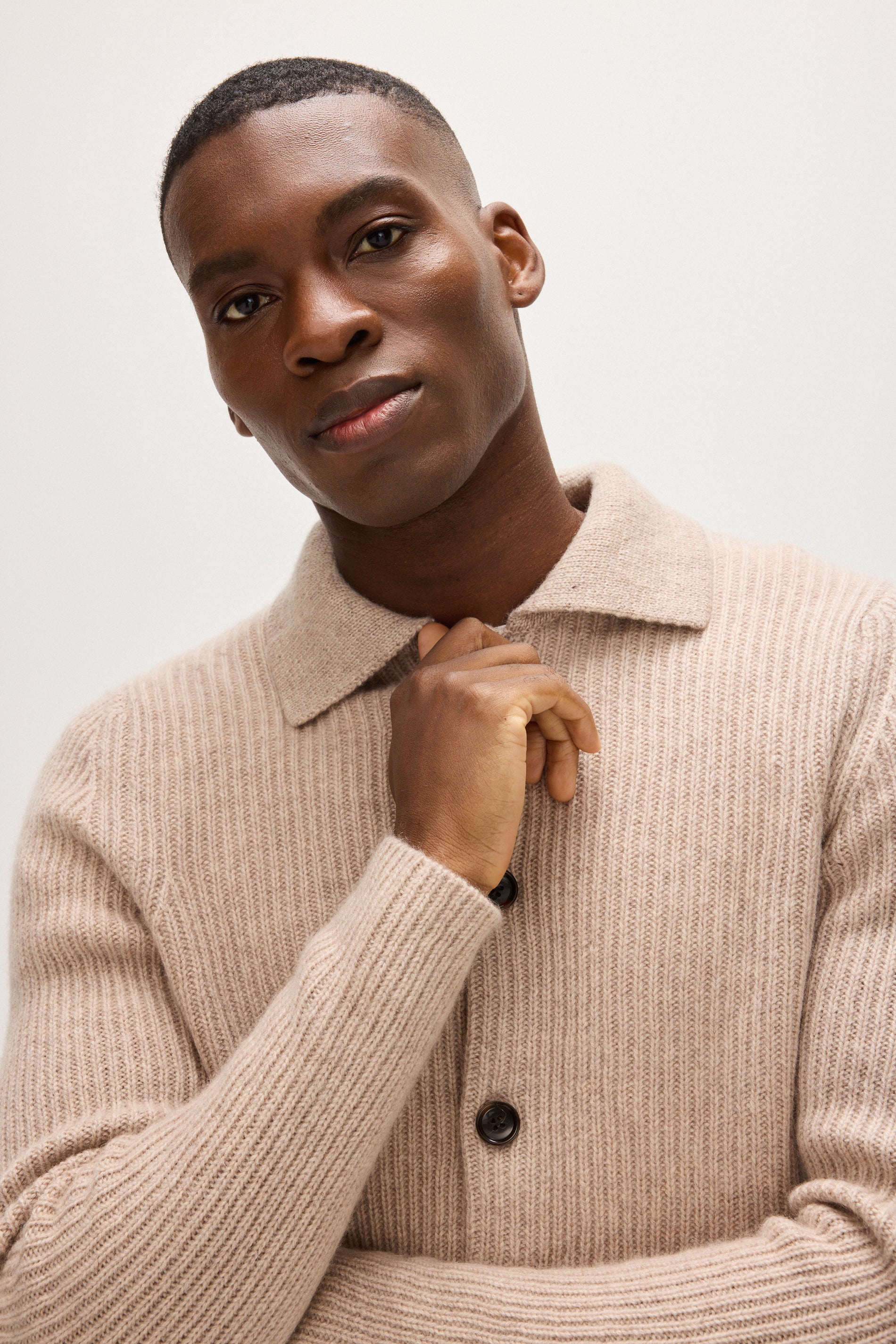 Davida Man Rib Cardigan Sweaters Sand