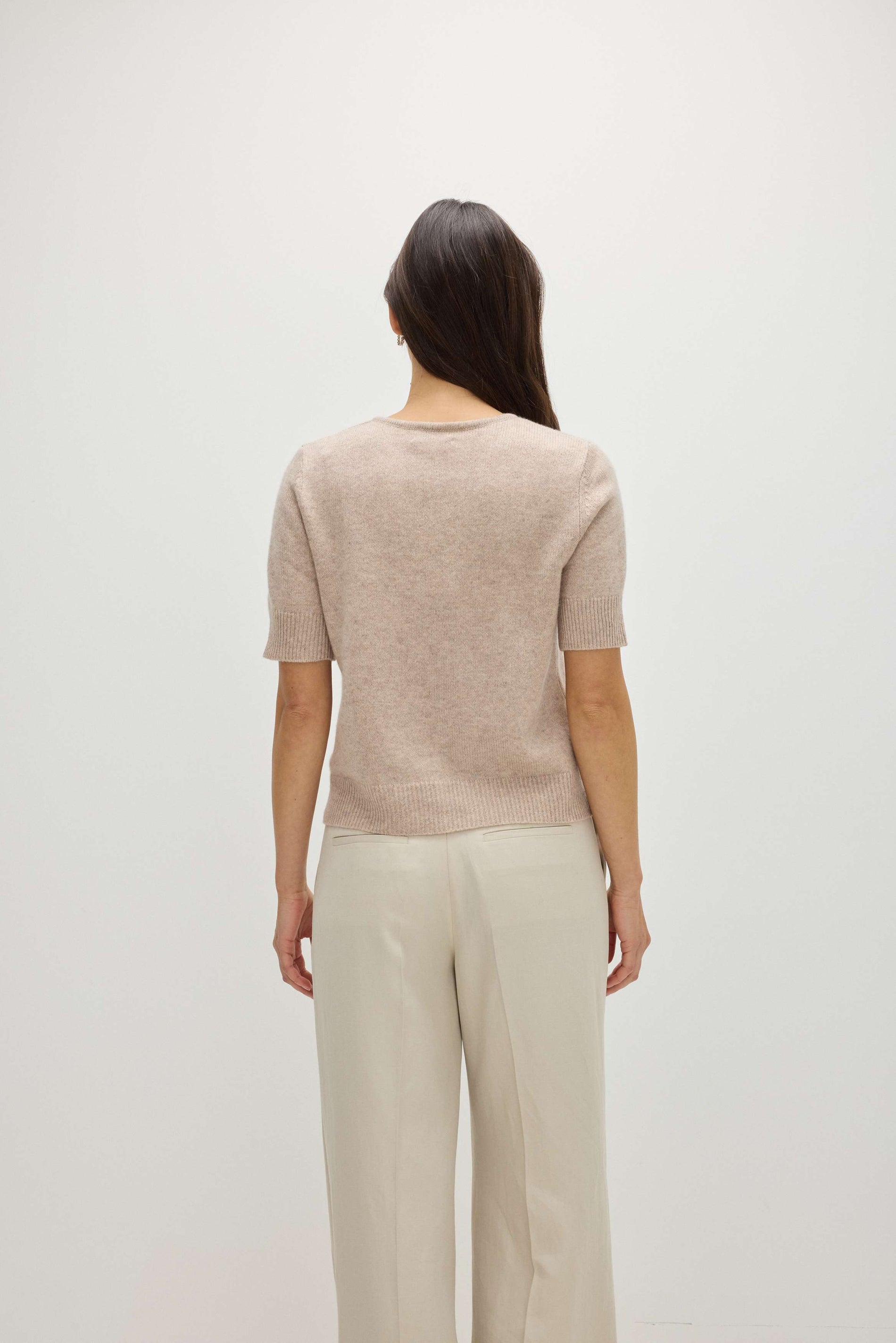 Davida Short Sleeve Boxy Cardigan Cardigans Sand