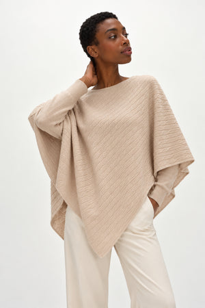 Triangle Cable Poncho - Sand