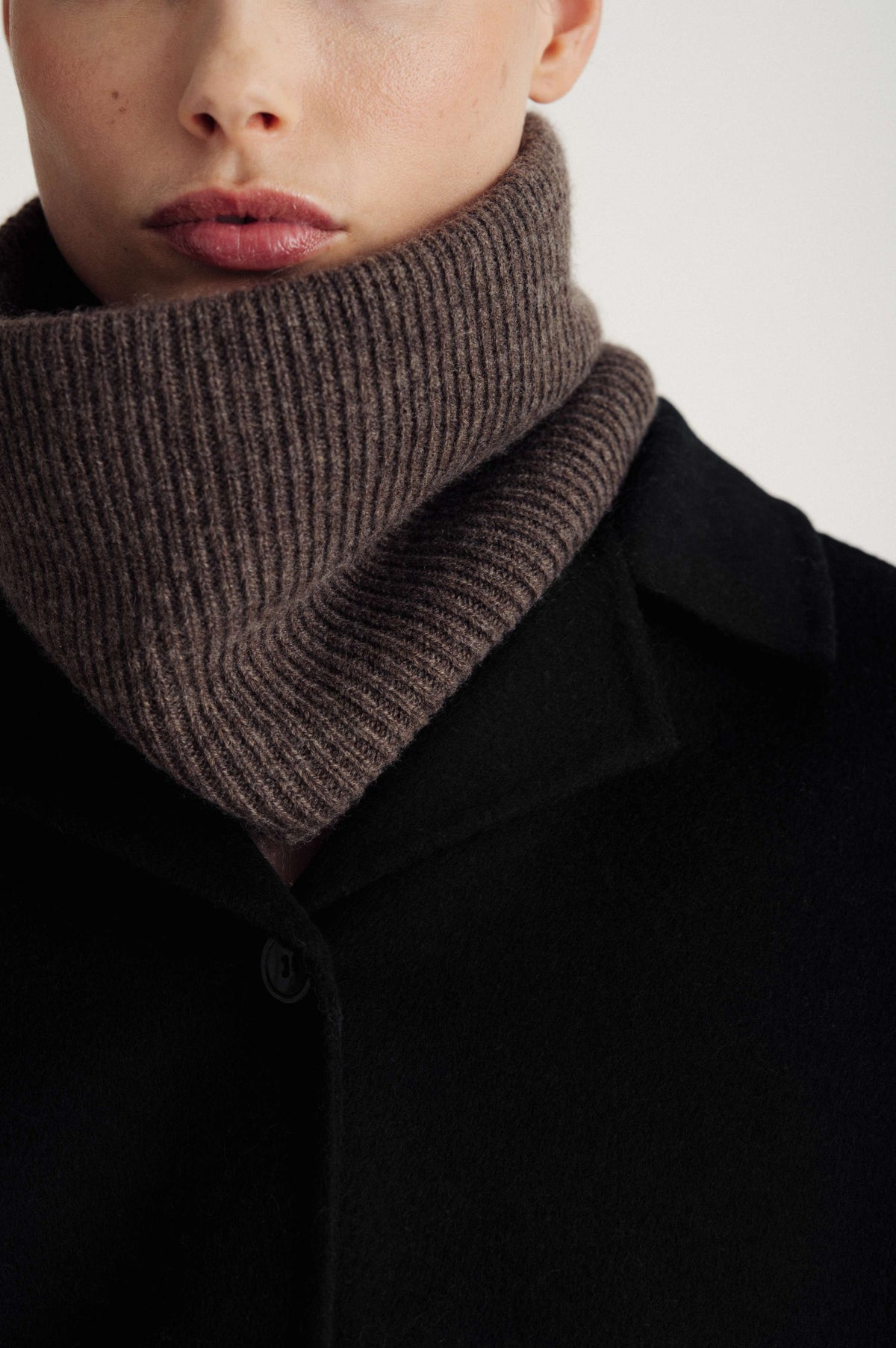 Davida Tubular Scarf Scarf Cacao